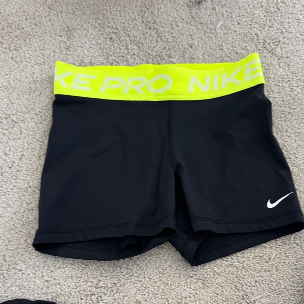 Brand new Nike pros